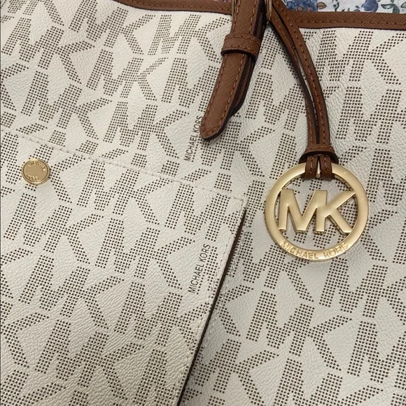 Michael Kors Monogram Cream and Brown Tote - Picture 8 of 12